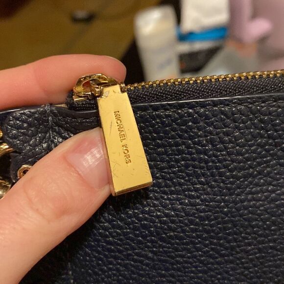 Michael Kors Scalloped Navy Leather Wristlet - Picture 8 of 11